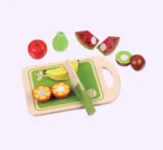 مجموعة من 5 فواكه خشبية للعب مع سكين تقطيع وصينية