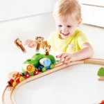 قطار القرد والصوت من HAPE